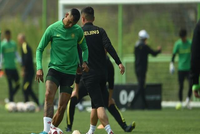 北京国安迎法甲关键赛，今夜篮板制胜，引发热议，身体对抗强度拉满的简单介绍-爱游戏中国